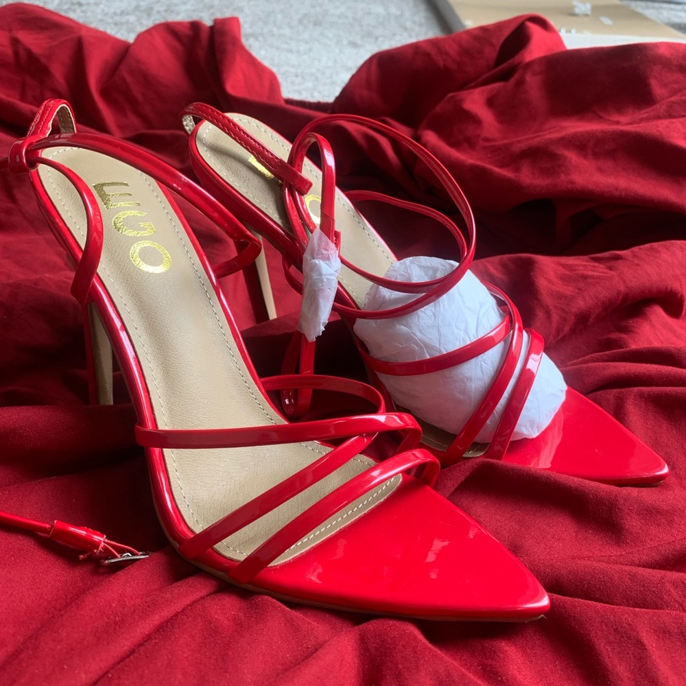 Sexy Pointy Red Heels With Strings Size Us-6 - image 2